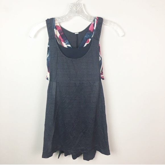 lululemon athletica Tops - Lululemon stash it tank top navy floral size 6